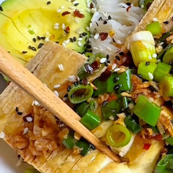Hasselback Tofu With Spicy Hot Sesame Oil