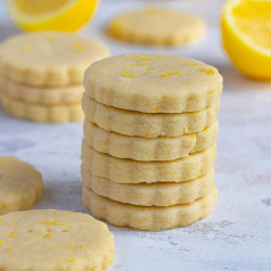 Melt-in-your-mouth Lemon Shortbread Cookies