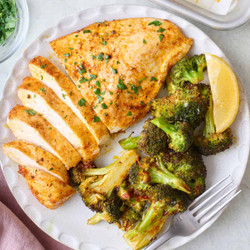 Oven Baked Chicken Breast Recipe.  / Feel good foodie, Yumna