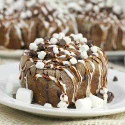 Hot Chocolate Marshmallow Cinnamon Rolls