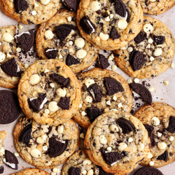 Oreo Cookies &amp; Cream Cookies