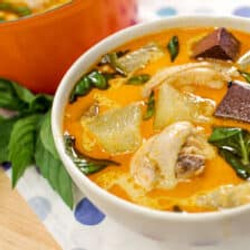 Light Chicken Curry W/ Winter Melon แกงไก่ใส่ฟักเขียว