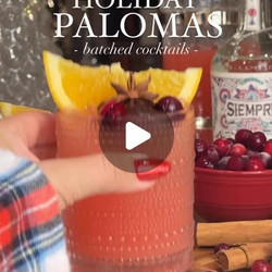 Spiced Cranberry Paloma