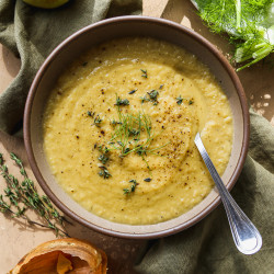 Roasted Fennel Soup With Potatoes &amp; Apple