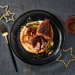 Eendenborst Met Arabische Kruiden En Pastinaakpuree