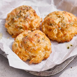 Homemade Cheesy Garlic Biscuits
