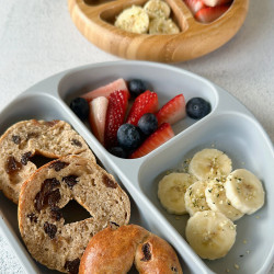 Cinnamon And Raisin Bagels