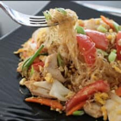 Glass Noodle Stir-Fry ผัดวุ้นเส้น (pad Woon Sen)