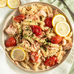 Oven-baked Salmon Pasta Without Cream