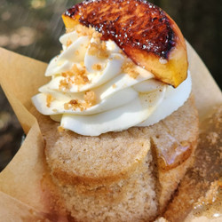 Smokeshow - Hot Honey Peach Cupcake