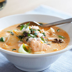 Fischsuppe mit Orange und Sternanis