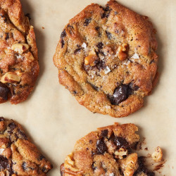 Air Fryer Chocolate Chip Cookies