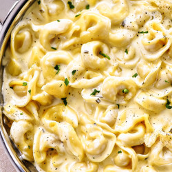Garlic Spinach Tortellini