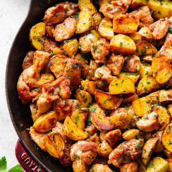 Garlic Butter Chicken And Potato Skillet {whole30}
