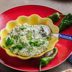 Feta-Kräuter-Dip