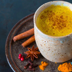 Golden Milk &amp; Banana Bedtime Smoothie