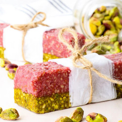 Pistachio Raspberry Energy Bars (gluten &amp; Dairy Free, Vegan, Paleo)