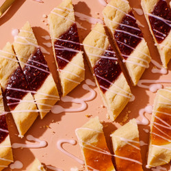 Jam Shortbread