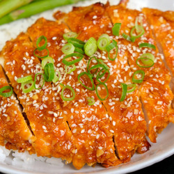 Garlic Honey Crispy Chicken Rice Bowl
