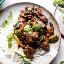 Easy 3 Cup Chicken With Zucchini.