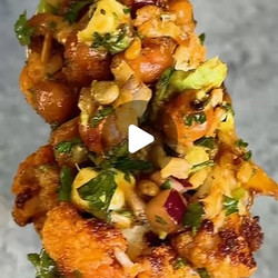 Roasted Honey-paprika Cauliflower &amp; Chickpea Salad