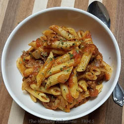 Beefy Tomato Penne Pasta-thm S - The Healthy Milestone