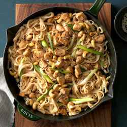 Cashew Chicken With Noodles