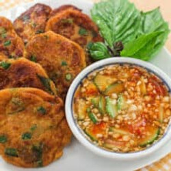 Thai Fish Cakes (Tod Mun Pla) ทอดมันปลา