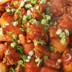 Dakbokkeumtang
