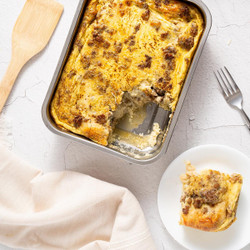 Sausage &amp; Crescent Roll Breakfast Casserole