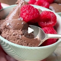 Ultimate Chocolate &amp; Raspberry Mousse