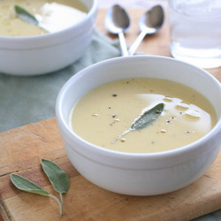 Provençal Garlic Cure-all Soup