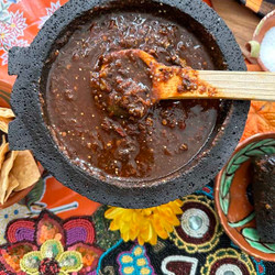 Salsa Negra Martajada-chile Morita Molcajete Salsa