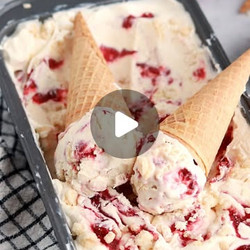No-churn Strawberry Shortcake Ice Cream