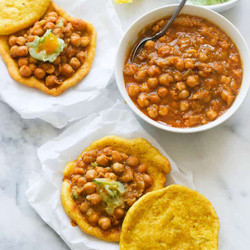 Doubles (curry Chickpeas And Spicy Flatbread)