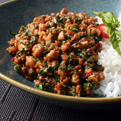 Spicy Thai Basil Chicken (pad Krapow Gai)
