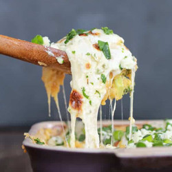 Easy Creamy Buffalo Chicken Quinoa Bake
