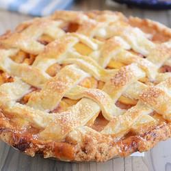 My Favorite Fresh Peach Pie