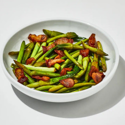 Garlic Scapes Stir-fry With Bacon And Soy Sauce