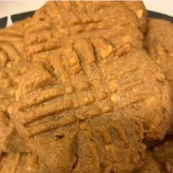 KETO PEANUT BUTTER COOKIES!