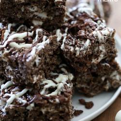 Cocoa Pebble Marshmallow Treats - Chef In Training