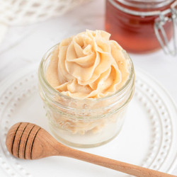 15-minute Homemade Whipped Honey Butter