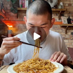 Easy Onion Noodles