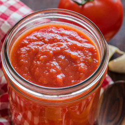 Homemade Pizza Sauce (5-minute Recipe)