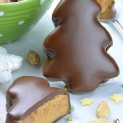 Chocolate Peanut Butter Christmas Trees