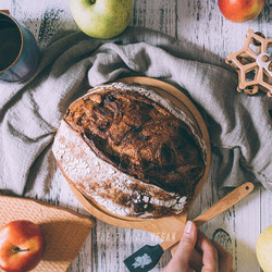 Masala Chai Apple Sourdough (tastes Like An Apple Pie)