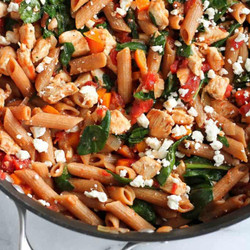 One-pot Whole Wheat Pasta With Chicken &amp; Spinach