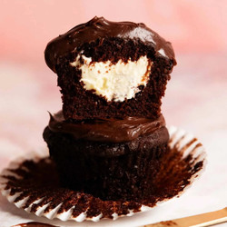Vanilla Cream Filled Chocolate Ganache Cupcakes