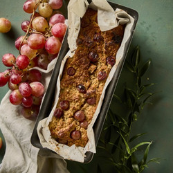 Bananenbrood Met Druiven En Sinaasappel