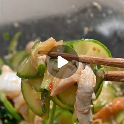 Japanese-style Chicken Cucumber Salad must must brunch